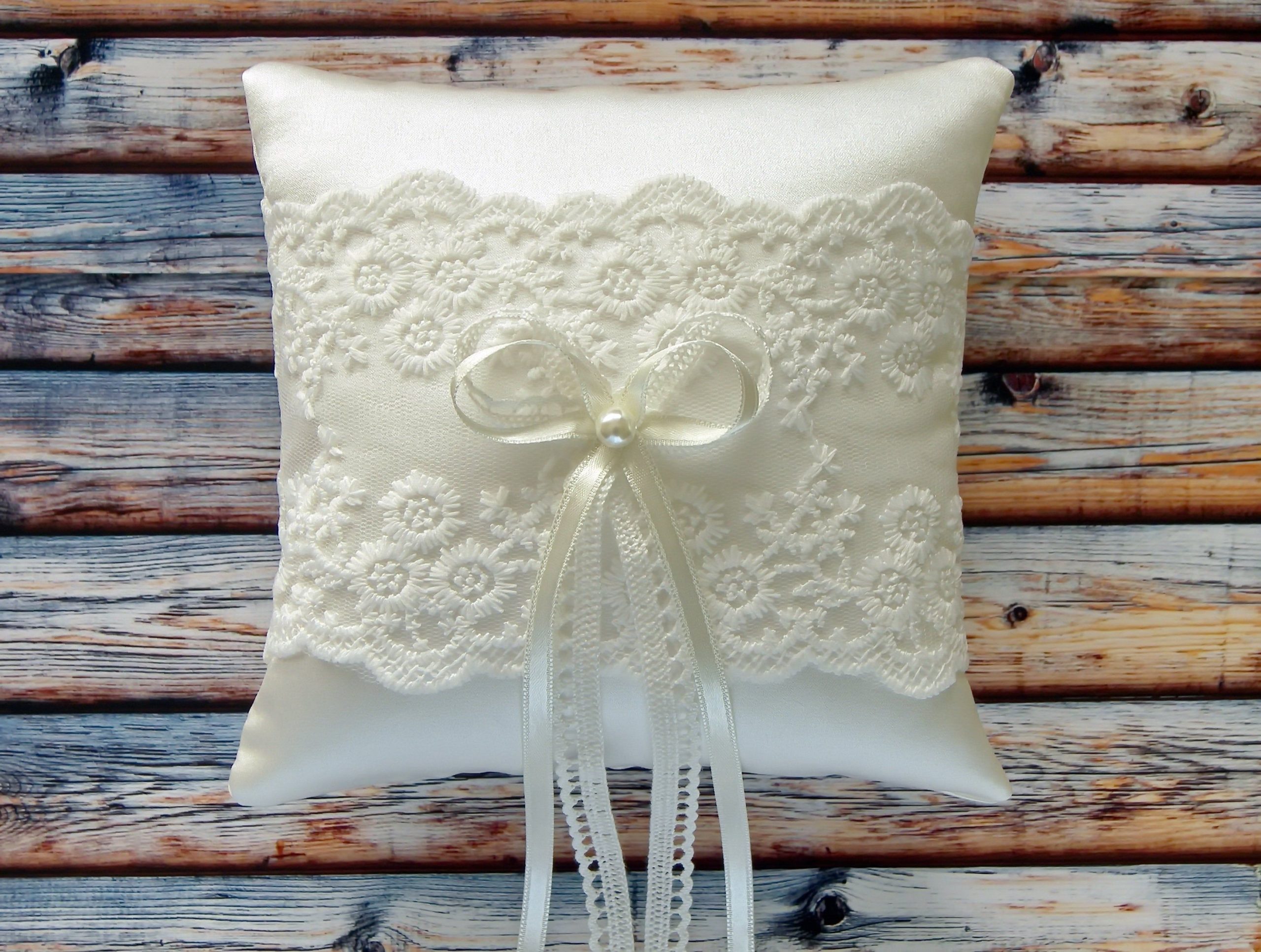 Decorative Wedding Pillows